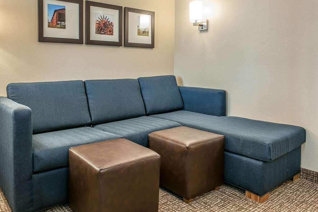 Comfort Suites Rensselaer Near Fair Oaks Room photo